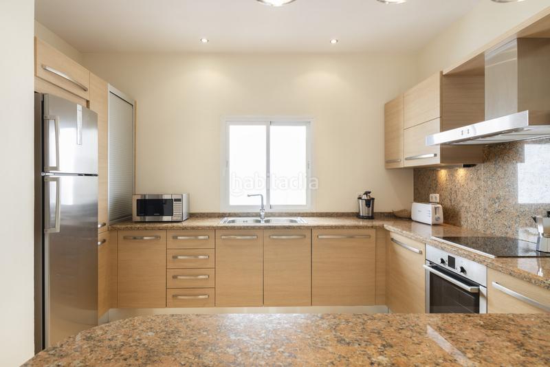 Foto 22c9654e-8b91-400c-8ed0-cd2724ccfeb4. Lloguer apartament a calle muelle ribera 56 a Puerto Banús Marbella