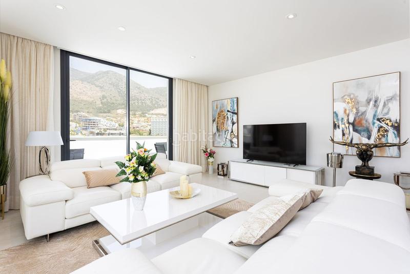 Foto 6014777d-7dec-47fc-8703-bfe9472331f5. Ático  de lujo en venta, 3 habitaciones terraza y pisina privada en Fuengirola
