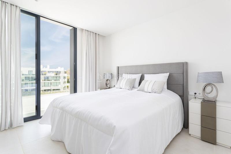 Foto 7dd44b45-3ad6-4642-a4fd-f318f8a630f2. Ático  de lujo en venta, 3 habitaciones terraza y pisina privada en Fuengirola