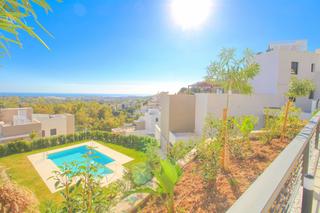 Dúplex a Los Naranjos. Ático dúplex en venta. un ensueño con vistas espectaculares en n