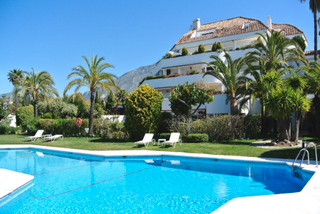 Apartament a Lomas de Marbella Club. Piso recién reformado en las lomas de marbella club