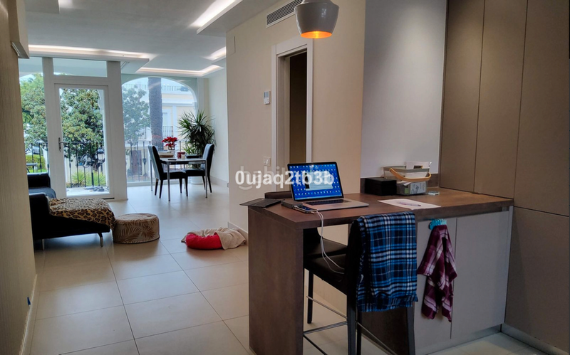 Foto 733fe780-0d9f-4e1f-b455-bdad9ef54225. Doppelhaus mit parking pool in Aloha Marbella