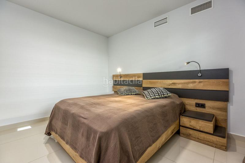 Foto 274afc82-e68e-4138-842e-5a49ec798286. Attico con piscina in El Higuerón Fuengirola