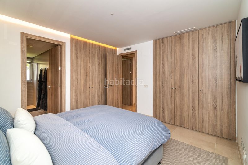 Foto 15c10190-9d35-4bf1-abf1-136c7c0dab04. Apartament amb piscina a Nueva Andalucía centro Marbella