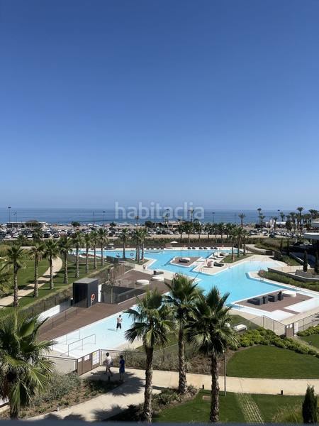 Foto 5d7e2c5b-6d52-4193-b4b7-1ade86de1fb6. Apartament amb piscina a Los Álamos Torremolinos