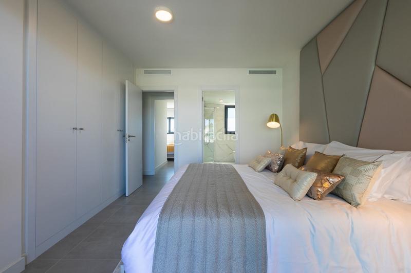 Foto c4423b83-932f-4c7b-a771-2566f64d2b6b. Àtic amb piscina a La Concha - Resina Golf Estepona