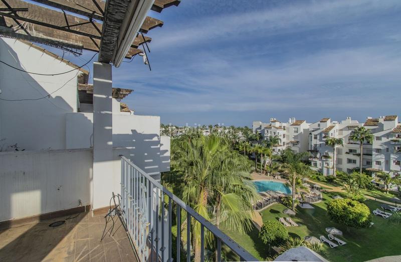 Foto 1fb3e52f-17bd-4b3c-b7ee-366062ce0998. Attico in n/a in Villacana - Costalita - Saladillo Estepona