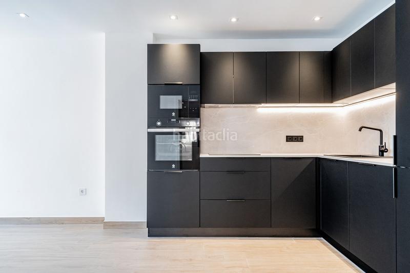 Foto c9fc4424-2434-483c-9c84-cefd3e66a678. Piccolo appartamento in calle las ventas 16 in Las Brisas Marbella