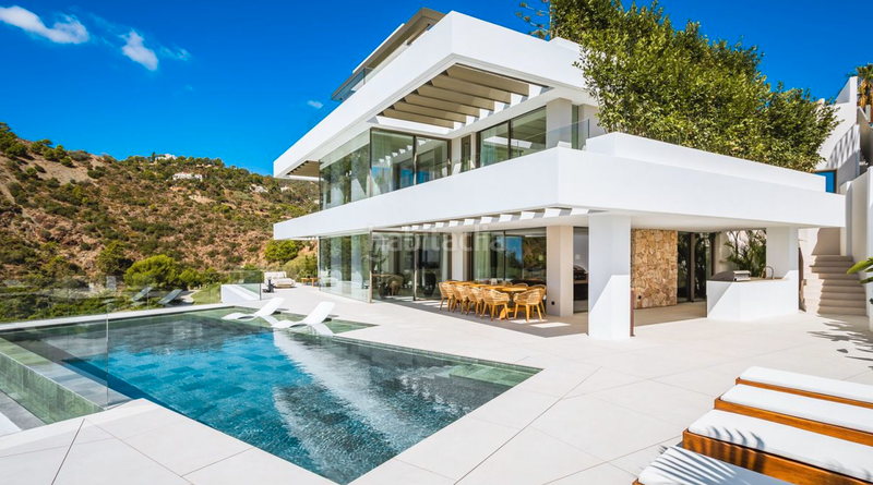 Foto 4402b00e-52ac-4b42-bab2-4e63915e9774. Chalet mit heizung parking pool in La Quinta Benahavís