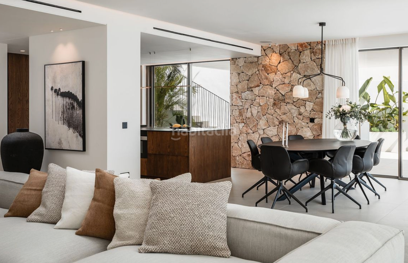 Foto dfbf4c91-2eca-4128-be65-1c7f2c29f6e0. Chalet mit heizung parking pool in La Quinta Benahavís