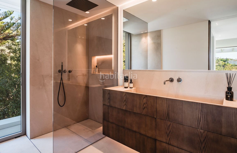 Foto ea2c4c41-96d0-41bd-8443-20f948ed3eb6. Chalet mit heizung parking pool in La Quinta Benahavís