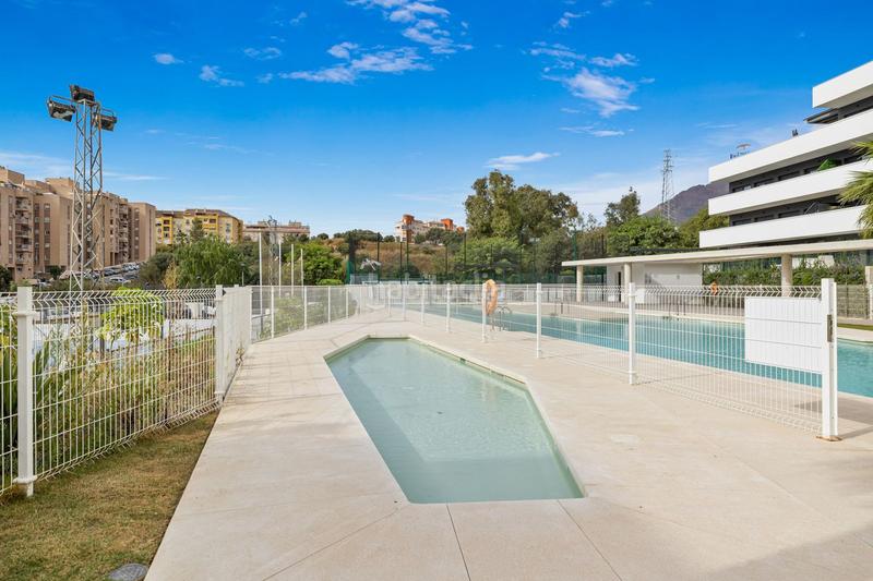 Foto 63b097a0-1897-4f23-a00c-ab58c9264de0. Apartament amb piscina a Parque Central Estepona