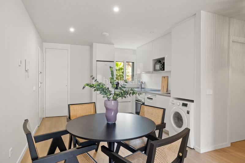 Foto 8e96463f-8a68-4495-a0a5-9468a45a36ac. Apartament amb piscina a Parque Central Estepona