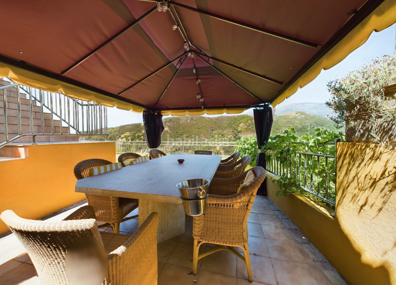 Foto 3cf37fb0-e43d-4c4b-bcc7-2192179d928c. Xalet amb xemeneia aparcament piscina a altos de Estepona Estepona