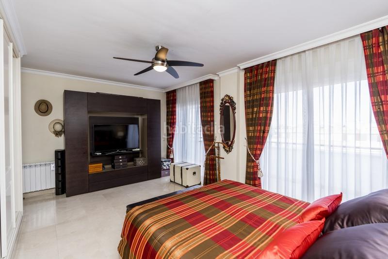 Foto 97da9a2a-e332-4c18-8371-eb7e2da984f6. Apartamento ático espectacular : lujo, vistas y terrazas excepcionales en Marbella