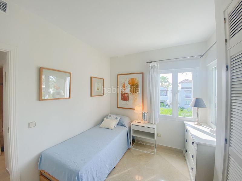 Foto 06a96a79-8e5c-4cf4-9daa-67d7bfd981af. Apartament amb piscina a Villacana - Costalita - Saladillo Estepona