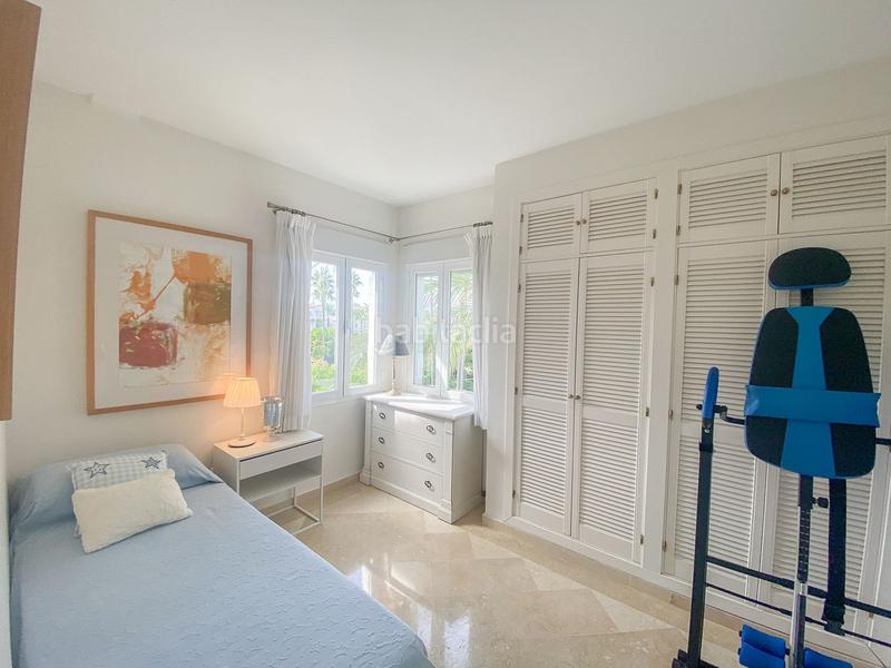 Foto 07f3d543-0b4b-4365-9869-3b7b57c1b3cd. Apartament amb piscina a Villacana - Costalita - Saladillo Estepona