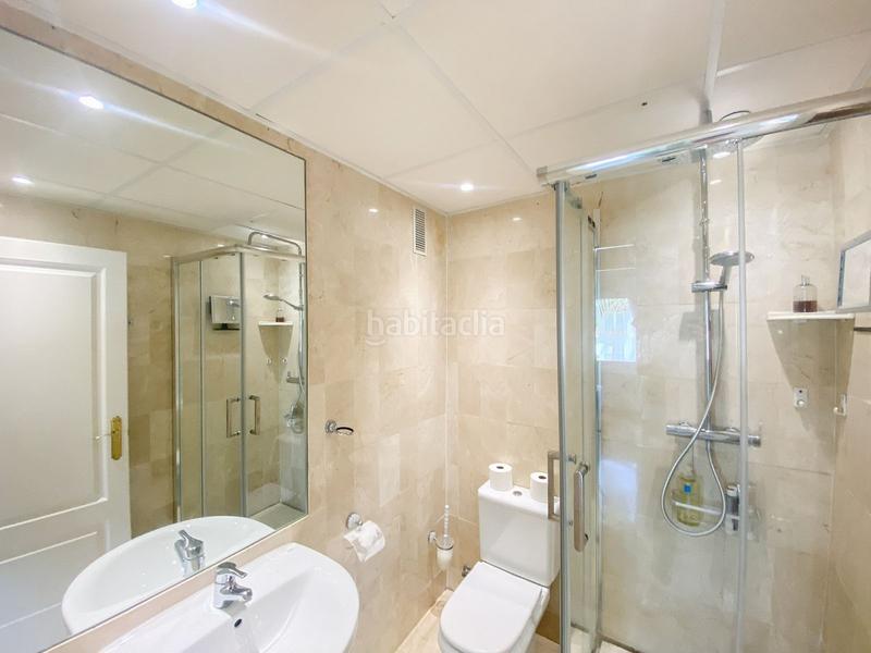 Foto badbdb9f-c6d9-4bbe-8504-4106e1f54d70. Apartament amb piscina a Villacana - Costalita - Saladillo Estepona