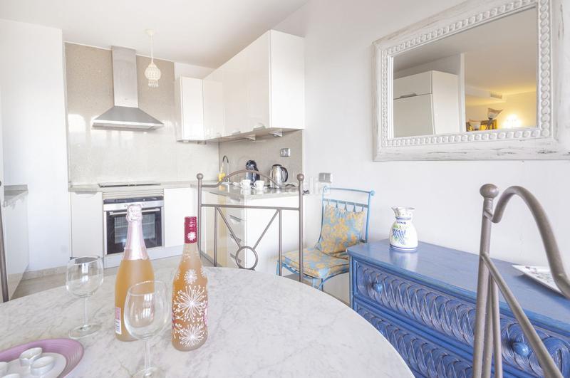 Foto acf80733-6bfa-4d0d-9290-8c65d2a57f01. Apartamento en urbanizacion almendro 5c oasis de bienestar con vistas panorámicas en los almendros: ¡su refugio ideal en la costa del sol! en Benahavís