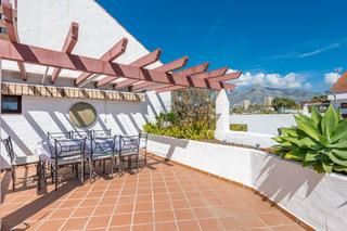 Apartament  Calle el califa. Ático dúplex de ensueño en la maestranza: ¡su oasis de lujo en e