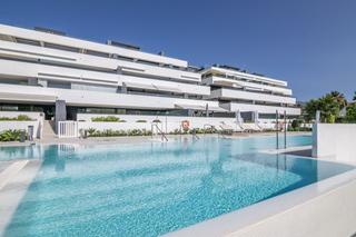 Appartement  Urbanización dos hermanas ii. Oasis de lujo en la nueva milla de oro: ¡su hogar ideal en estep