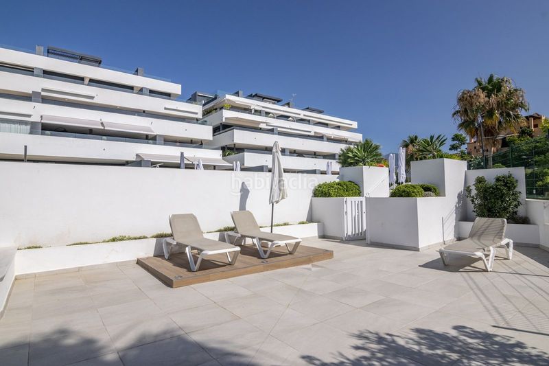 Foto 4a2aa624-dee6-4ee6-806c-95c33e8f6f1e. Apartament amb piscina a Paraiso - Barronal Estepona