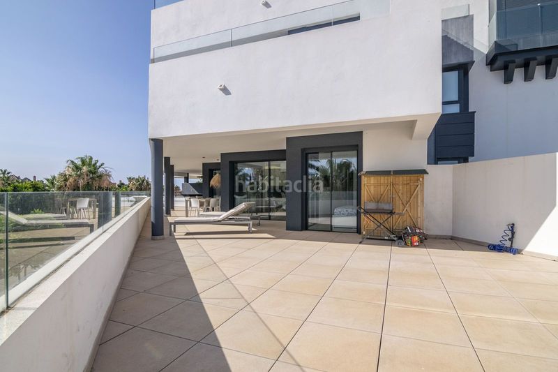 Foto 66be00ab-f92e-4707-973d-353c428afa69. Apartament amb piscina a Paraiso - Barronal Estepona