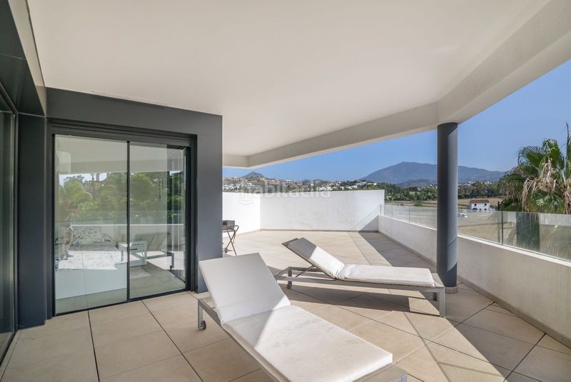 Foto 6d6e6435-b362-4fc6-b3af-b8af93af3312. Apartament amb piscina a Paraiso - Barronal Estepona