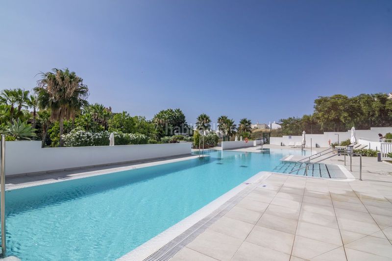 Foto ab1c700b-500e-4434-9377-c2604ca630f0. Apartament amb piscina a Paraiso - Barronal Estepona
