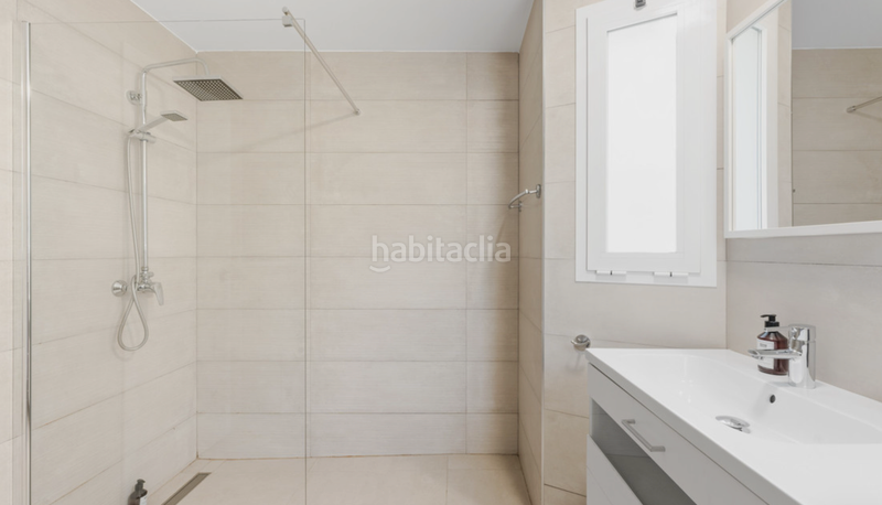 Foto 11e63231-883c-47eb-930f-028d80b1e3e7. Chalet mit kamin parking pool in Nueva Andalucía centro Marbella