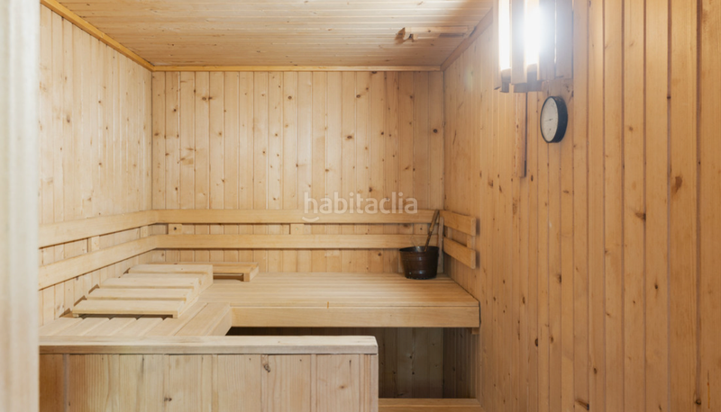 Foto e34c0275-4c47-40fe-8c19-900a5fd23928. Chalet mit kamin parking pool in Nueva Andalucía centro Marbella