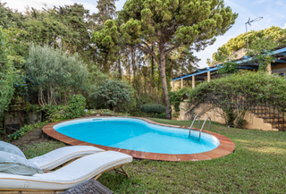 Xalet a La Carolina - Guadalpín. ¡atencion inversores! villa en venta en plena milla de oro