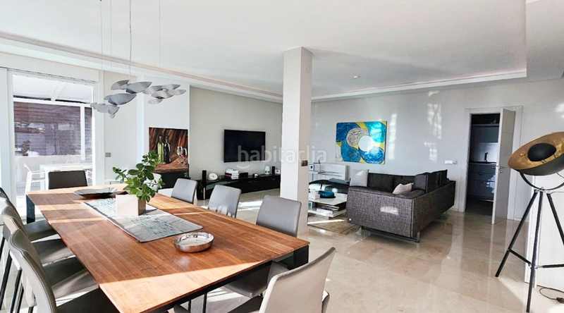 Foto 6960f011-f0ed-45b6-9e29-cd5dfc007969. Chalet con camino parcheggio piscina in Nueva Andalucía centro Marbella