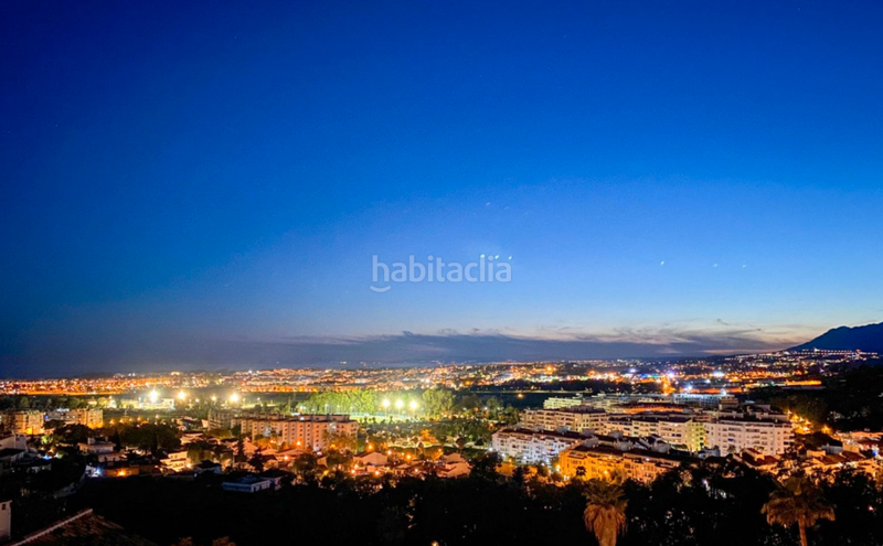 Foto 96a0159f-db99-4e87-a0c8-5d3a5def1eee. Chalet con camino parcheggio piscina in Nueva Andalucía centro Marbella