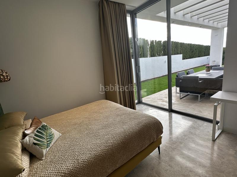 Foto 1efee5be-b548-41bd-b764-b96e9975c83f. Rent chalet with pool in Cancelada Estepona