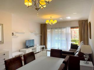 Location Appartement à Calle pico alcazaba 21. Apartamento de lujo en benatalaya: un refugio de confort y estil