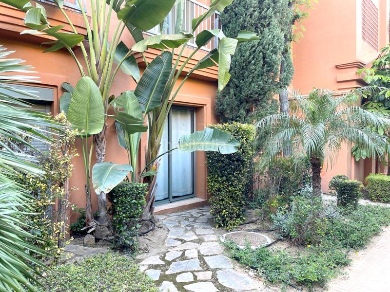 Foto 8536acdb-2922-47f0-aad7-1fd6d1ab07b8. Lloguer apartament a calle pico alcazaba 21 a Benatalaya Estepona