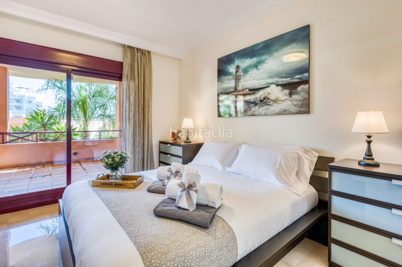 Foto 68e56005-2bea-4d99-a628-5b85911451b0. Apartment with parking pool in puerto de Estepona Estepona