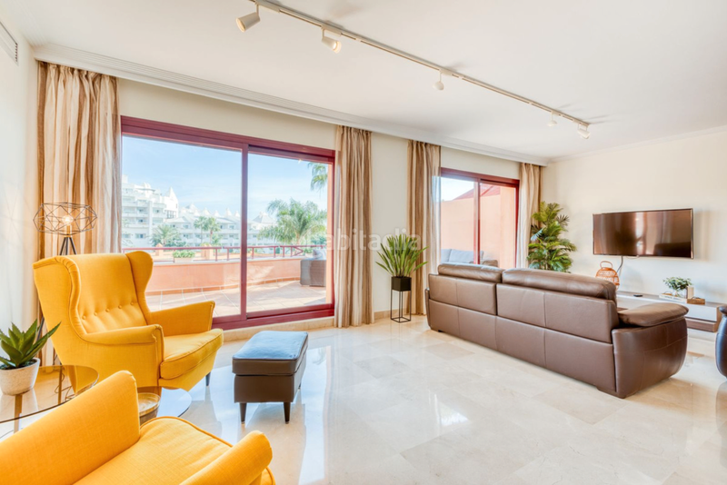 Foto 6ab48755-3275-4ee5-be69-df06082362ea. Apartment with parking pool in puerto de Estepona Estepona
