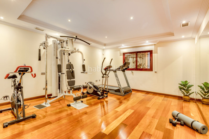 Foto c2af7ea6-22a2-4f6a-9bda-9cf6af629a06. Apartment with parking pool in puerto de Estepona Estepona