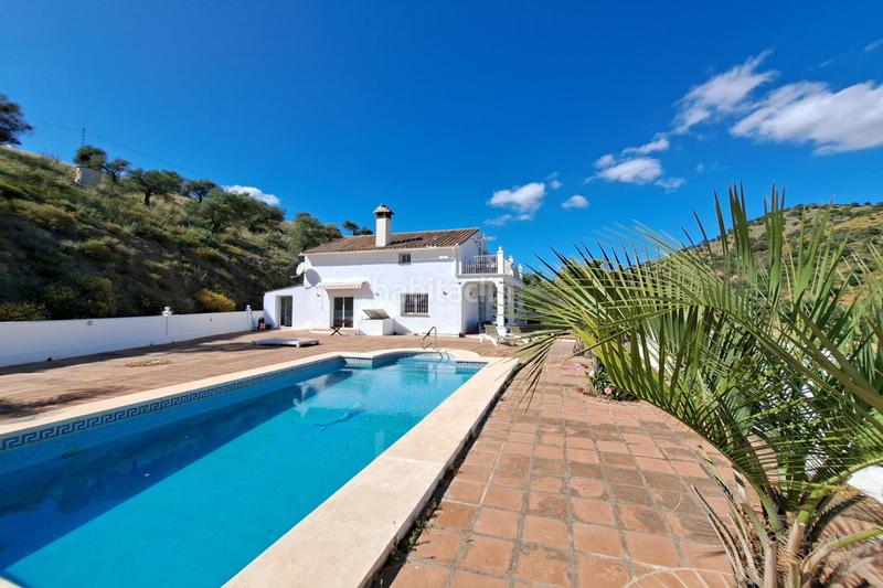 Foto 2ffc7e09-550f-41ca-b5e3-dfcb64e727ed. Casa a Coín