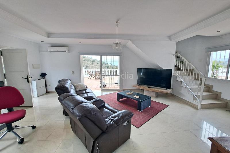 Foto 64e78ea0-b9f1-4122-95bf-9eb1a52b7572. Casa a Coín