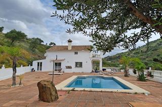 Casa a Coín. Finca espectacular con vistas panorámicas en coin