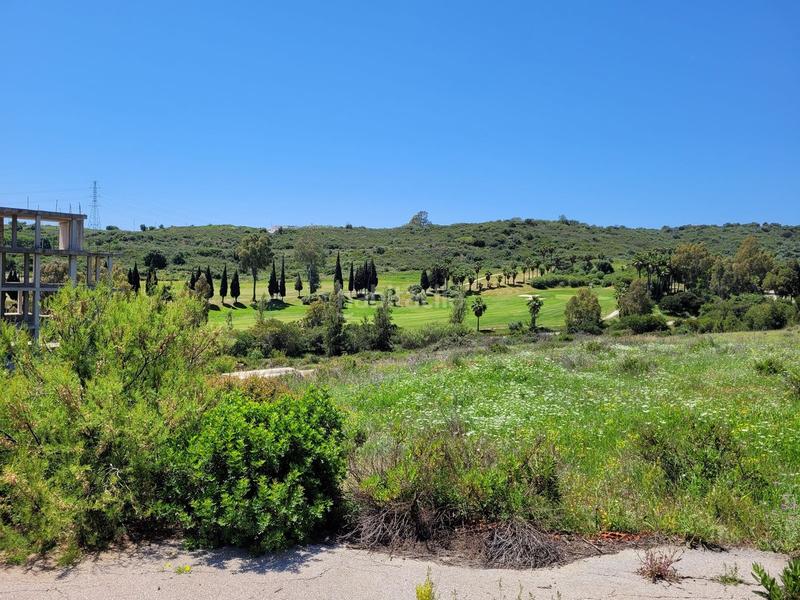 Foto 6abe412b-0a35-406c-9615-bb9c1d4e1e31. Terreny residencial a Estepona golf Estepona
