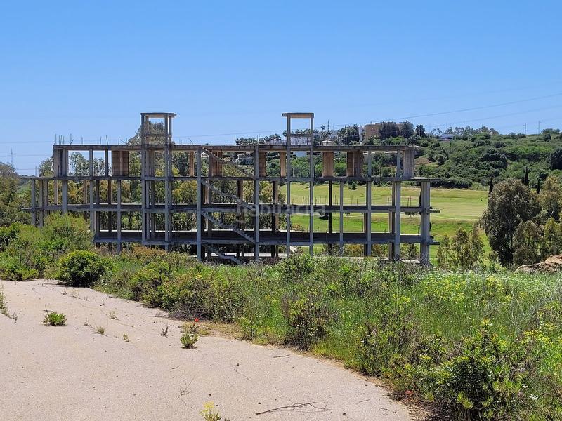 Foto 9cc83238-9d31-476c-9aef-439ecffb42e0. Terreny residencial a Estepona golf Estepona