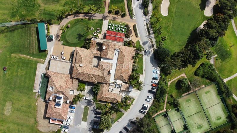 Foto 8dd05d40-d07c-40ee-a47a-fdb243338a08. Piccolo appartamento con piscina in los arqueros - puerto del almendro Benahavís