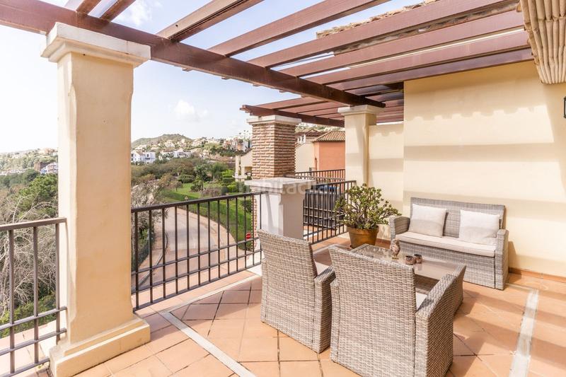 Foto 8388715a-b647-4f1c-9b73-ced5fcb78869. Duplex avec piscine dans los arqueros - puerto del almendro Benahavís
