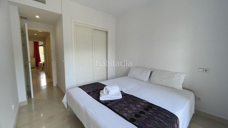 Foto 815e3e98-8975-4d00-8ff3-ea28d0d33cfe. Appartement in urbanizacion torre esteril 4 in los arqueros - puerto del almendro Benahavís