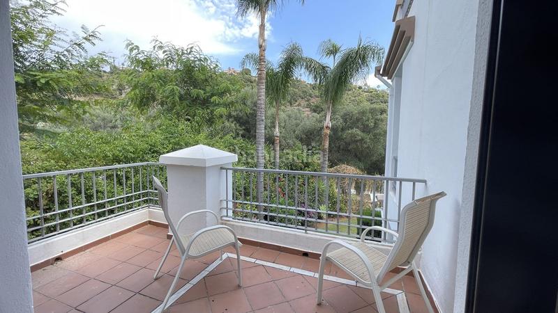 Foto ae5ec53c-aa03-4a1f-b455-ce0ff48876f3. Appartement in urbanizacion torre esteril 4 in los arqueros - puerto del almendro Benahavís