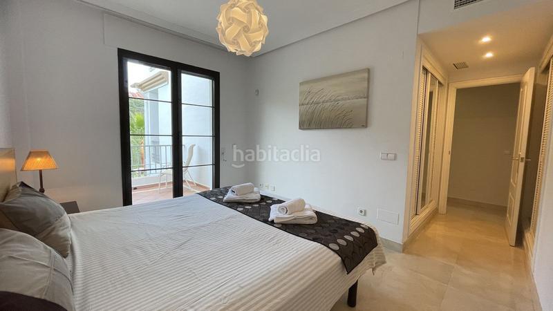 Foto ee184b39-bbd7-4fd5-bf2c-7ea5c9b2e081. Appartement in urbanizacion torre esteril 4 in los arqueros - puerto del almendro Benahavís